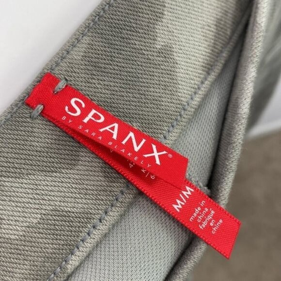 SPANX Jean-ish Leggings In Stone Wash Camo Size Medium - Picture 4 of 10